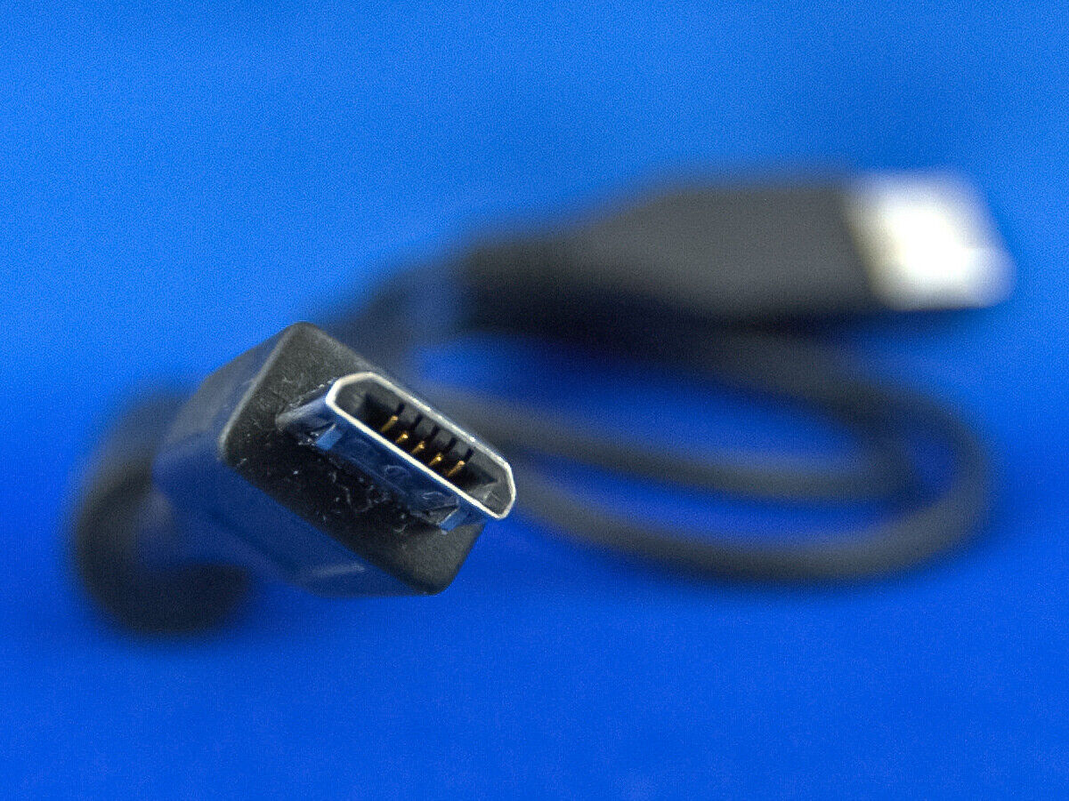 cavo da USB 2.0 a micro-USB 2.0 lunghezza 1 metro nero SM-T31BK vultech